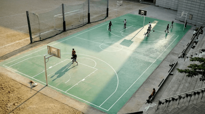 men playing basketball