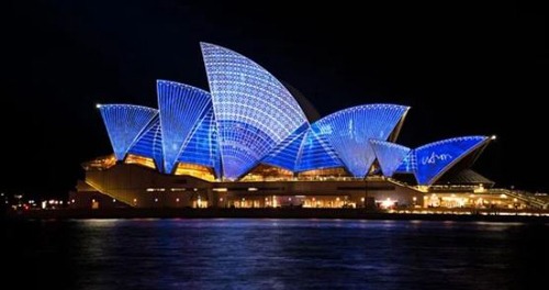 Sydney opera house at night